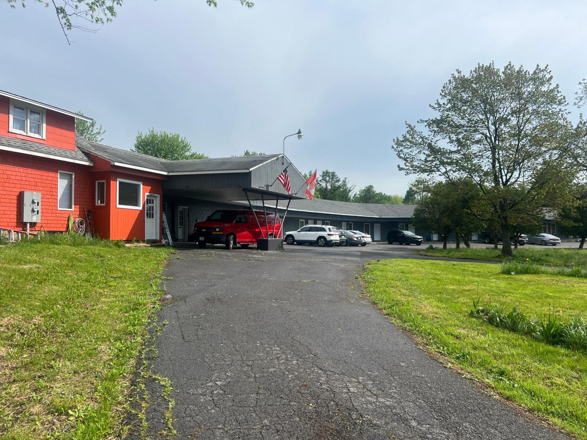 Nest Inn Watertown Eksteriør billede